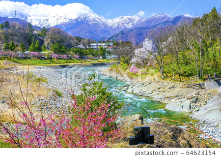 春音河和雪山2 春音河和雪山2 64623154