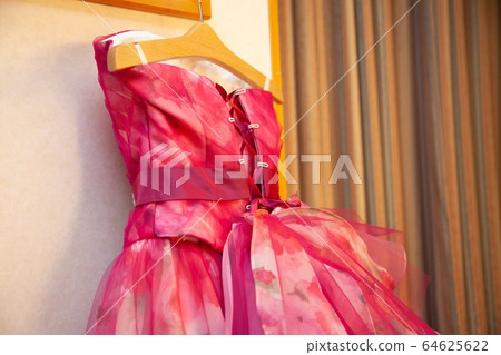 彩色連衣裙婚禮婚禮 64625622