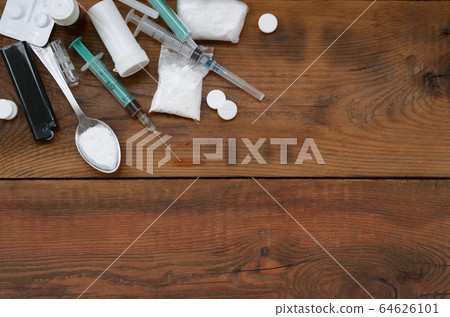 A lot of narcotic substances and devices for the A lot of narcotic substances and devices for the 64626101