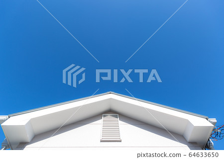 Renovation work for painting the outer wall of the house Renovation work for painting the outer wall of the house 64633650