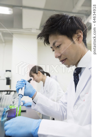 Research and development Experimental image Micropipette Research and development Experimental image Micropipette 64634918