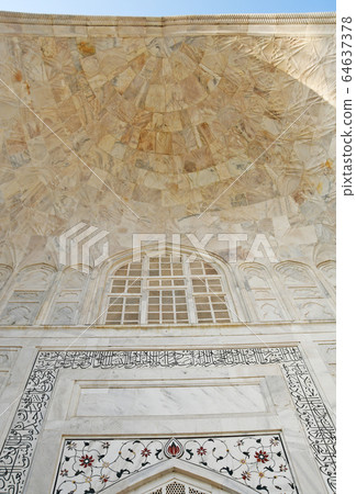 India Agra World Heritage Taj Mahal 64637378