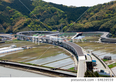 高知東方高速公路 64639559