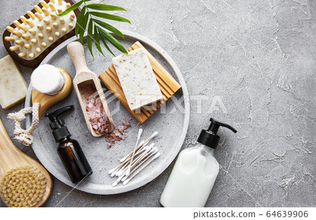 Zero waste natural cosmetics products 64639906