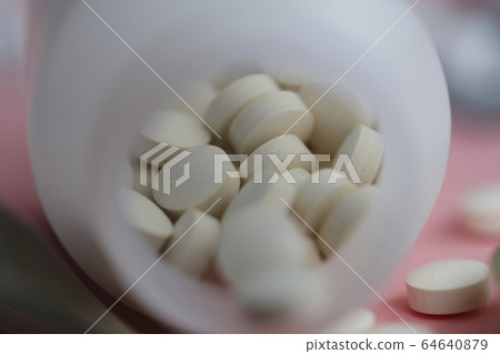 Thermometer infectious disease pill pink Thermometer infectious disease pill pink 64640879