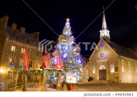 Victory Notre Dame Church Christmas Tree Victory Notre Dame Church Christmas Tree 64642661