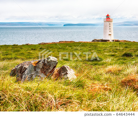 Stunning view of Skarsviti lighthouse in Vatnsnes 64643444