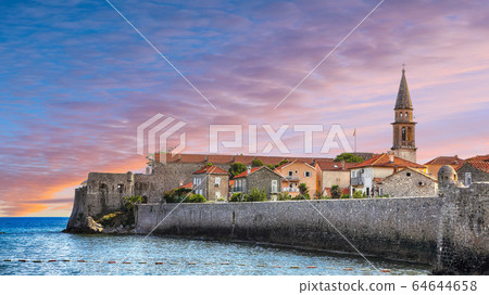 View of the old town Budva, one of medieval cities 64644658