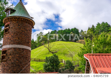 A motif of a mountain farm in Switzerland! Kobe Municipal Rokko Mountain Ranch (Mt. Rokko, Nada-ku, Kobe City, Hyogo Prefecture) * Shooting position in the comment field A motif of a mountain farm in Switzerland! Kobe Municipal Rokko Mountain Ranch (Mt. Rokko, Nada-ku, Kobe City, Hyogo Prefecture) * Shooting position in the comment field 64645739
