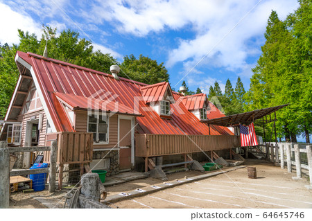 A motif of a mountain farm in Switzerland! Kobe Municipal Rokko Mountain Ranch (Mt. Rokko, Nada-ku, Kobe City, Hyogo Prefecture) * Shooting position in the comment field 64645746