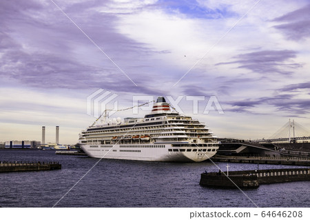 (Kanagawa) Yokohama Minatomirai Asuka II (Kanagawa) Yokohama Minatomirai Asuka II 64646208