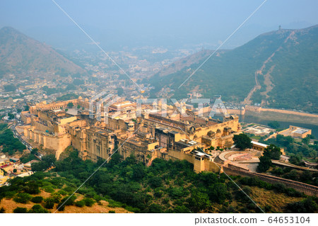 View of Amer Amber fort and Maota lake, Rajasthan, India View of Amer Amber fort and Maota lake, Rajasthan, India 64653104