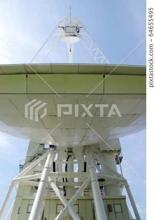 Radio telescope 64655495