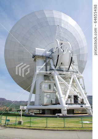 Radio telescope 64655498
