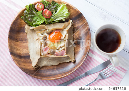 蕎麥粉galette 64657816