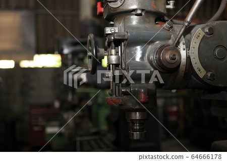 big engine gear drilling machine big engine gear drilling machine 64666178