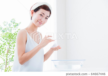 美女女人皮膚清潔美容美女 64667446
