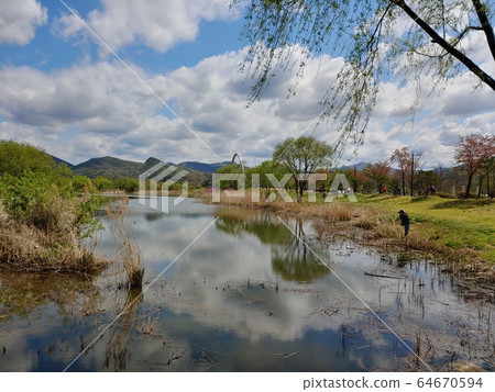 Nature, natural environment, natural scenery, landscape photography, park, North Han River, Yangshuo, Yangpyeong, water garden, mountain, tree, forest, river, sky, 64670594