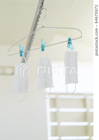 Image photo of washing and reusing the mask Image photo of washing and reusing the mask 64670972