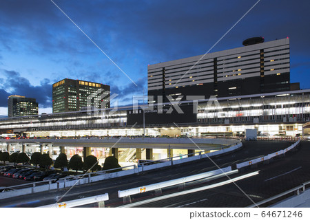 Shin-Osaka Station 64671246
