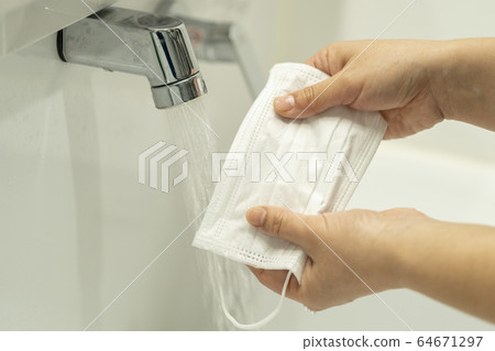 口罩重複使用的圖像照片 口罩重複使用的圖像照片 64671297