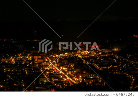 Evening scenery in Kanazawa Evening scenery in Kanazawa 64675243