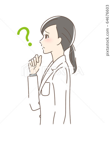 感到焦慮,懷疑和憂慮的女人的側面 感到焦慮,懷疑和憂慮的女人的側面 64676603