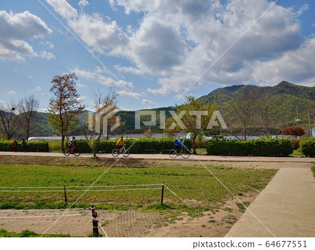 自然，自然環境，自然風光，風景攝影，公園，北漢江，陽朔，楊平，水上花園，山，樹，森林，河流，天空， 64677551