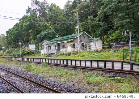 Hokkaido Soya Main Line Shiokari Station Station Building and Platform 64683493