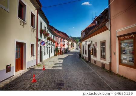 Cesky Krumlov street in the old town 64685139