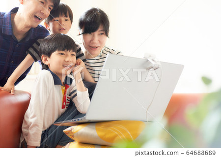 在線返鄉圖片 64688689