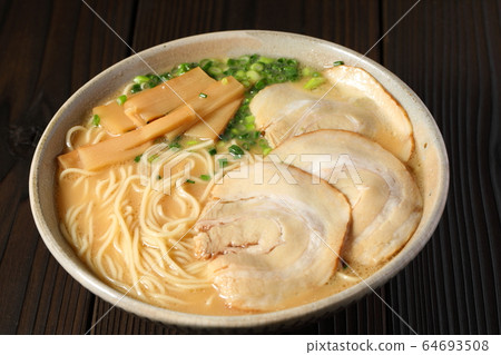ramen  64693508