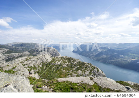 From the tongue of the fjord troll 64694004