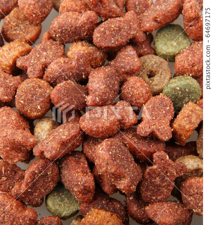 Image of universal dog and cat food Image of universal dog and cat food 64697175