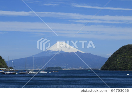 Mount Fuji, Izu Peninsula, Suruga Bay 64703066