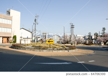 Roundabout in the city center. Iida city 64706300