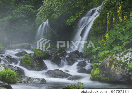 Toryu Falls and Otakara Kou 64707384
