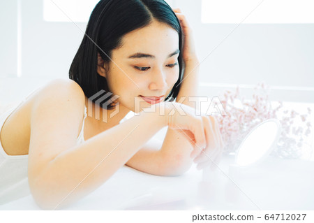 Beauty natural Beauty natural 64712027