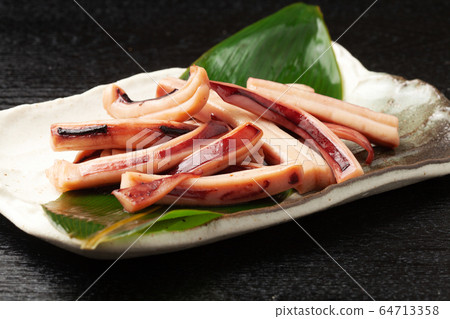 Grilled squid 64713358