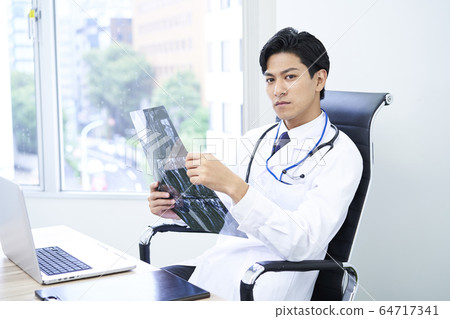 Young doctor doctor 64717341