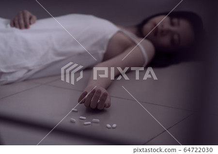 Woman suicide sadness 64722030