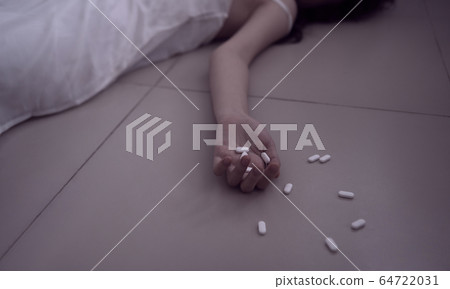 Woman suicide sadness 64722031