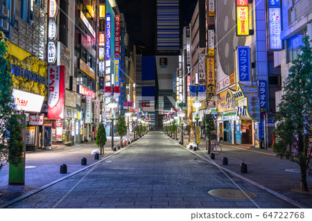 〈東京〉人們失踪的歌舞uki町,以一種克制的心情在東京 〈東京〉人們失踪的歌舞uki町,以一種克制的心情在東京 64722768