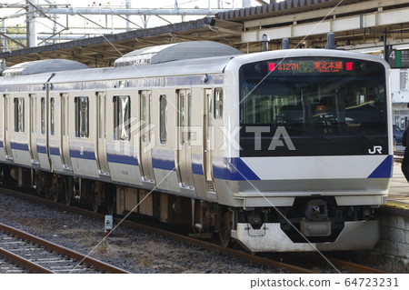 東北本線E531系列在黑磯站停止(中班) 東北本線E531系列在黑磯站停止(中班) 64723231