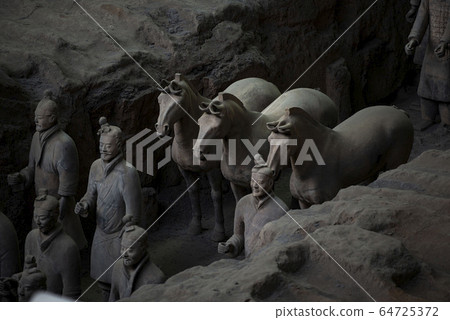 Terracotta Warrior Army in Pit 1 Exhibition with more than 6,000 warriors and horses, Lintong, Xi'an, Shaanxi, China 64725372