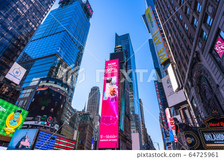 “紐約”時代廣場，世界中心 64725961