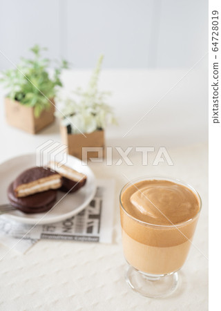 Home Cafe Dargona Coffee 64728019