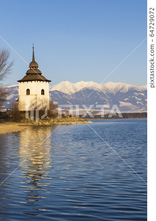 Church of Virgin Mary in Havranok and lake Church of Virgin Mary in Havranok and lake 64729072