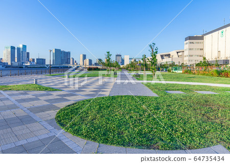 Tokyo Bay Area seen from Toyosu Market 64735434