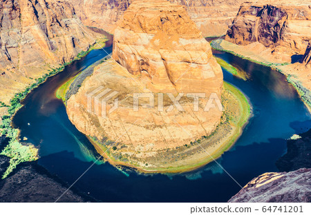 Horseshoe Bend on Colorado River in Glen Canyon, 64741201